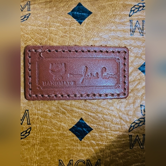 Sold!!Authentic MCM XL Germany tote - Picture 2 of 11